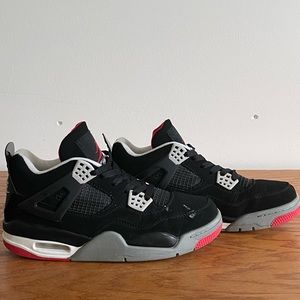 Nike Air Jordans 4 Retro